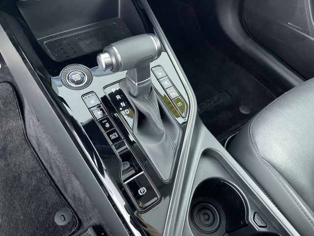 2023 Kia Niro SX Touring