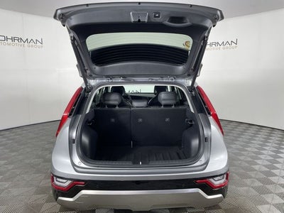 2023 Kia Niro SX Touring