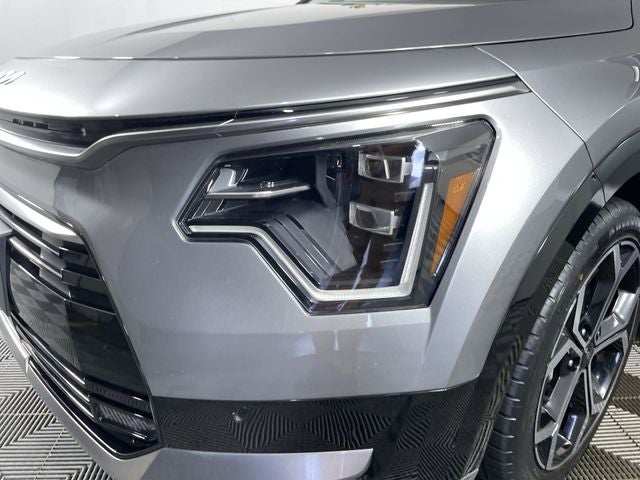 2023 Kia Niro SX Touring