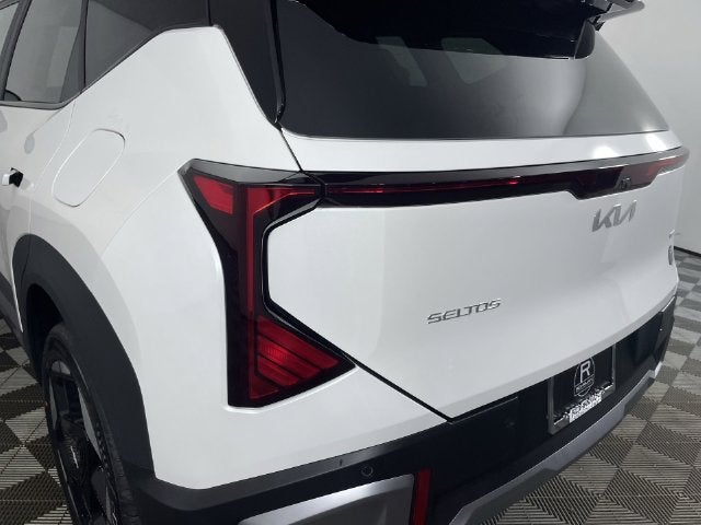 2027 Kia Seltos S