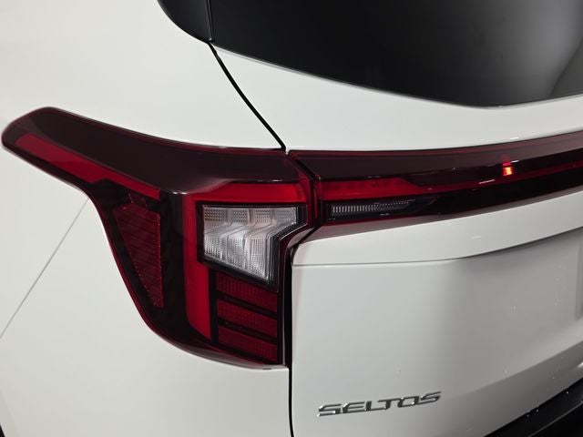 2025 Kia Seltos SX