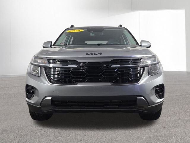 2025 Kia Seltos X-Line