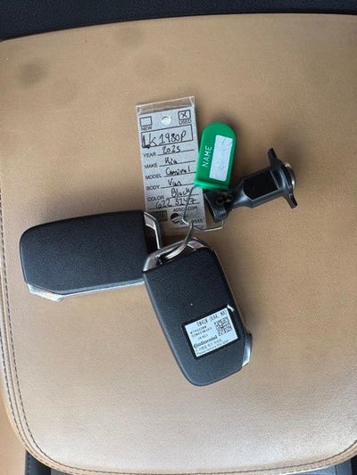 2023 Kia Carnival LX