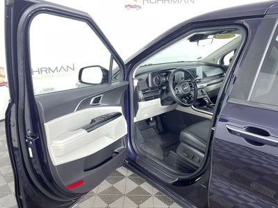2022 Kia Carnival LXS