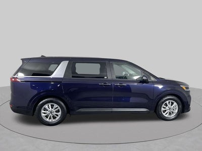2022 Kia Carnival LXS