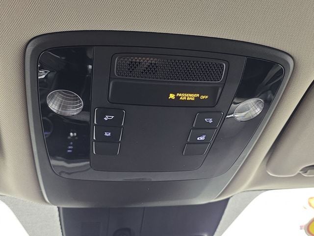 2023 Kia Carnival LX Seat Package