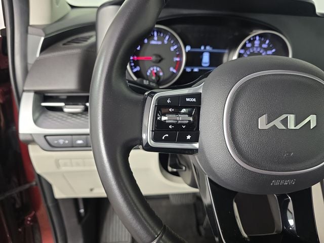 2023 Kia Carnival LX Seat Package