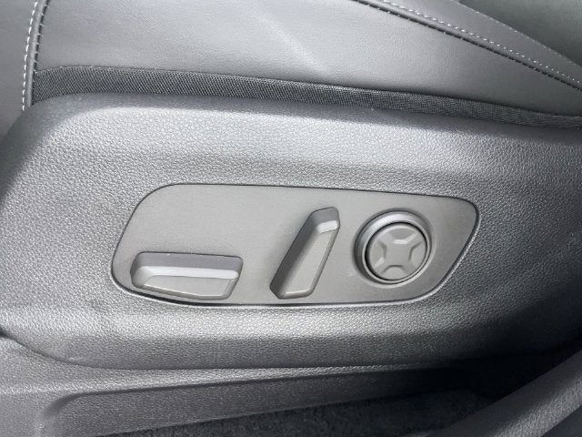 2027 Kia Carnival LXS