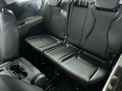 2027 Kia Carnival LXS