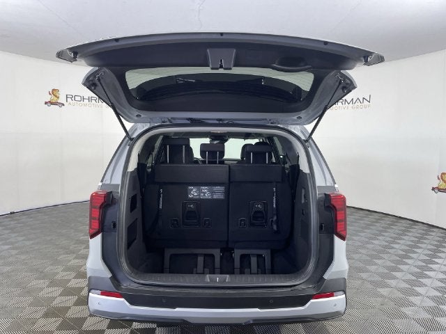 2027 Kia Carnival LXS