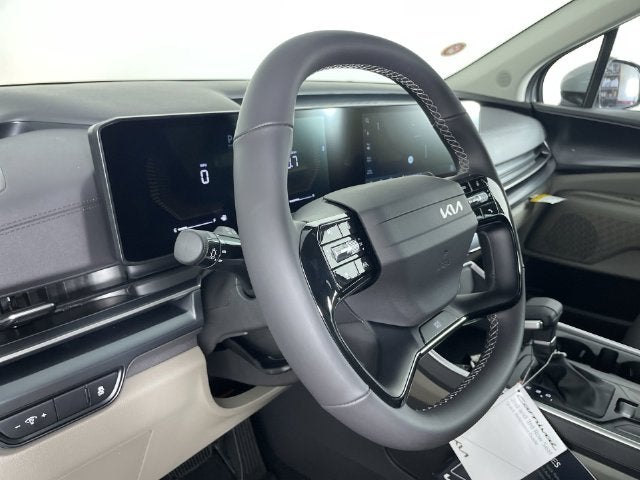 2027 Kia Carnival LXS