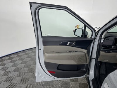 2027 Kia Carnival LXS