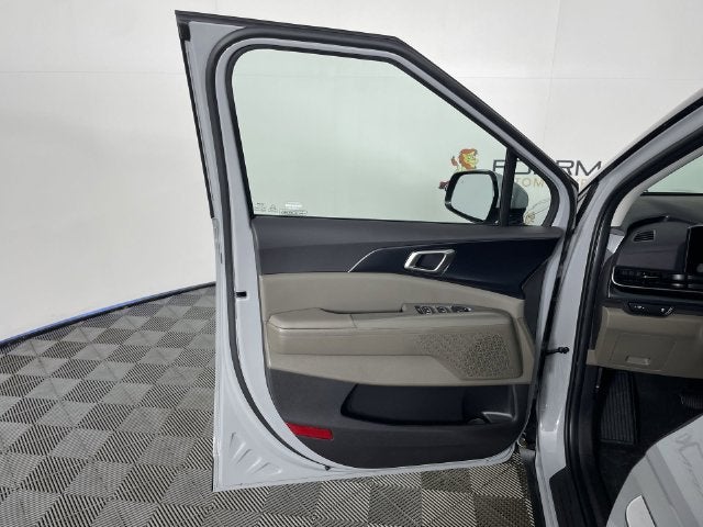 2027 Kia Carnival LXS