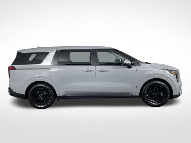 2027 Kia Carnival LXS