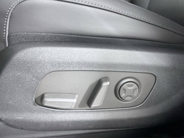 2027 Kia Carnival LXS