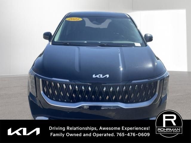 2025 Kia Carnival LXS
