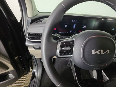 2025 Kia Carnival LXS