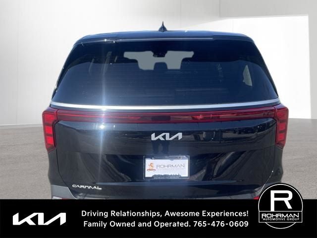 2025 Kia Carnival LXS