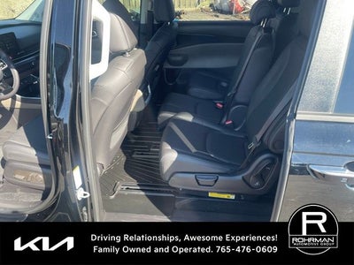 2025 Kia Carnival LXS