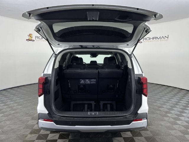 2027 Kia Carnival LXS