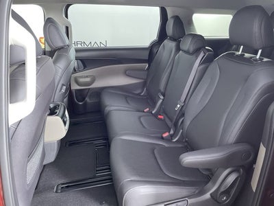 2026 Kia Carnival LX