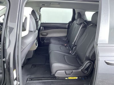 2026 Kia Carnival Hybrid LXS