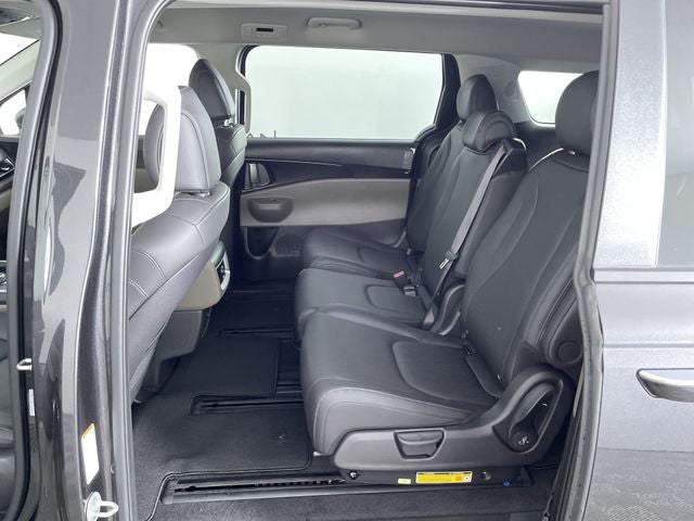 2026 Kia Carnival Hybrid LXS