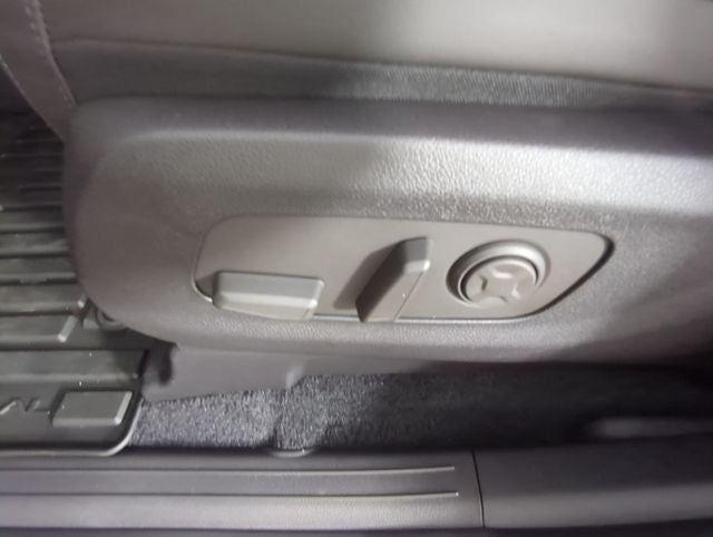 2026 Kia Carnival Hybrid LXS