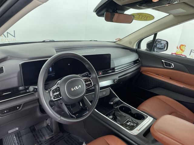 2025 Kia Carnival EX