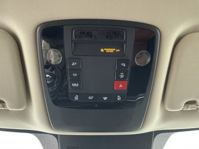 2025 Kia Carnival EX