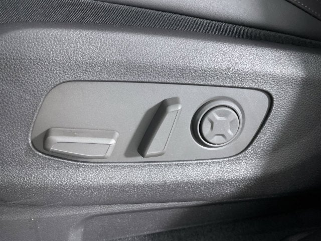 2027 Kia Carnival EX