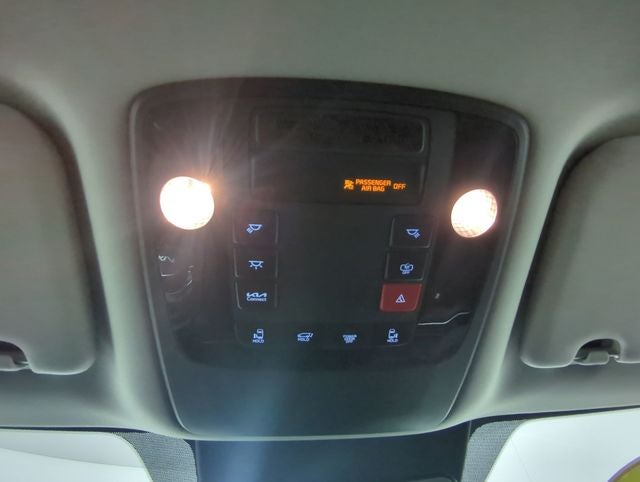 2025 Kia Carnival EX