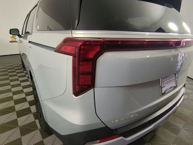 2025 Kia Carnival EX