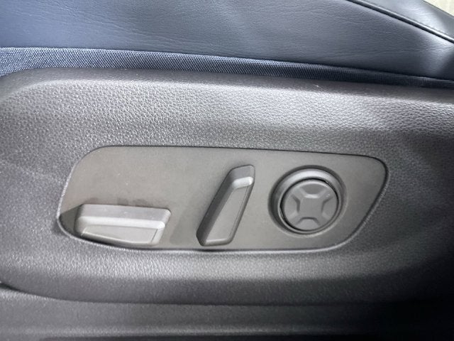 2025 Kia Carnival EX