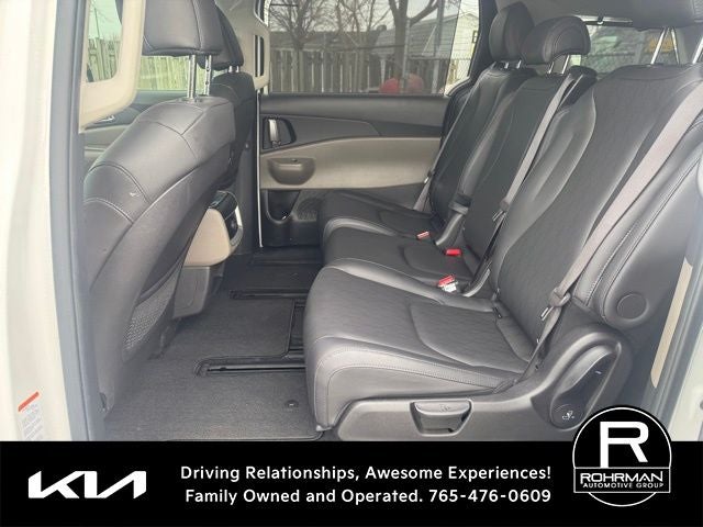 2025 Kia Carnival Hybrid EX