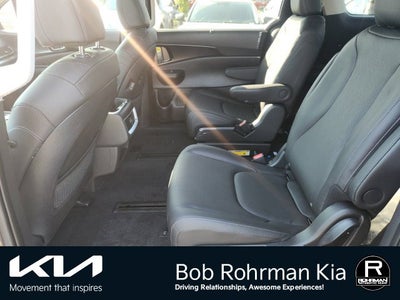 2027 Kia Carnival Hybrid EX