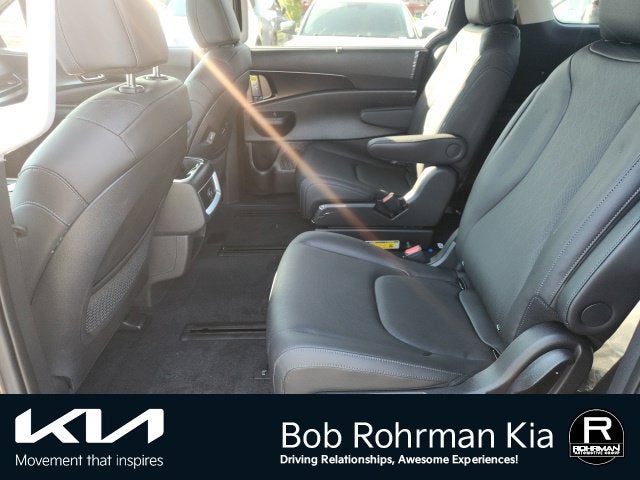 2027 Kia Carnival Hybrid EX