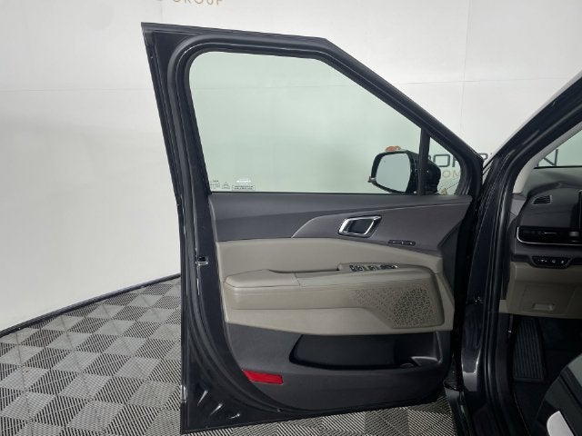 2027 Kia Carnival Hybrid EX
