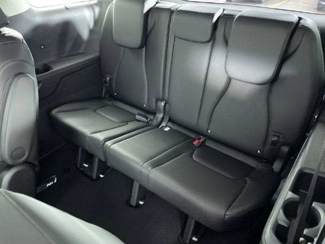 2027 Kia Carnival Hybrid EX