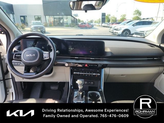 2024 Kia Carnival SX