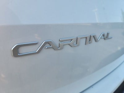 2024 Kia Carnival SX