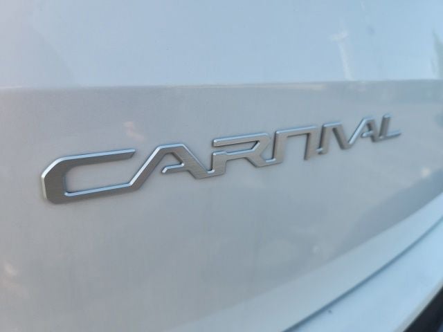 2024 Kia Carnival SX