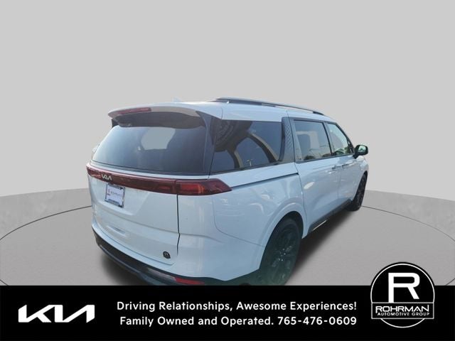 2024 Kia Carnival SX