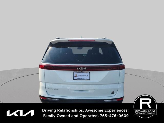 2024 Kia Carnival SX