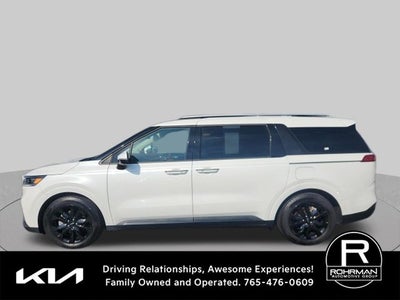 2024 Kia Carnival SX