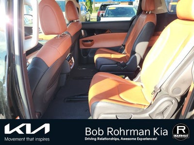 2024 Kia Carnival SX