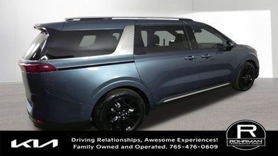 2024 Kia Carnival SX