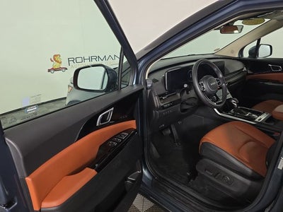 2024 Kia Carnival SX