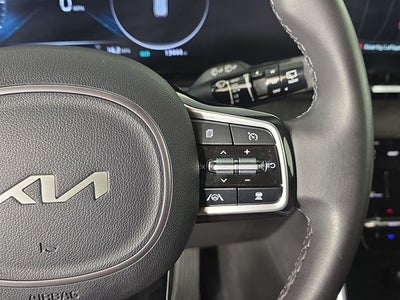 2024 Kia Carnival SX