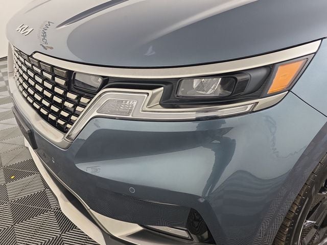 2024 Kia Carnival SX